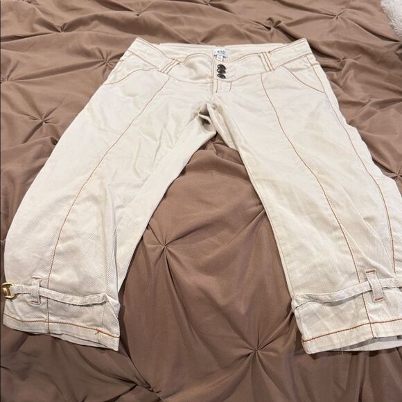 Cache Cream Pants with Brown Stitching size 6 - Picture 2 of 5